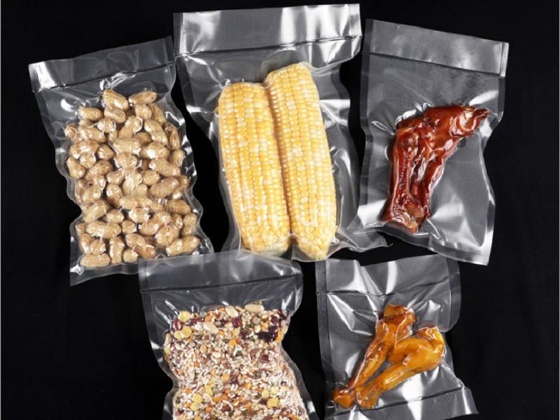 There are many types of vacuum packaging bags, how should customers choose